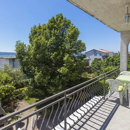 Apartment Hundefreundliches Nur 300 Meter Bis Zur Adria Mit Meerblick, Grill, Wifi
