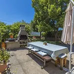 Hundefreundliches Nur 300 Meter Bis Zur Adria Mit Meerblick, Grill, Wifi شقة *