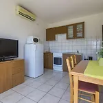 Hundefreundliches Nur 300 Meter Bis Zur Adria Mit Meerblick, Grill, Wifi * تْسْغيكفانِتْسا