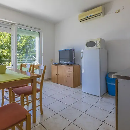 Hundefreundliches Nur 300 Meter Bis Zur Adria Mit Meerblick, Grill, Wifi Lägenhet *